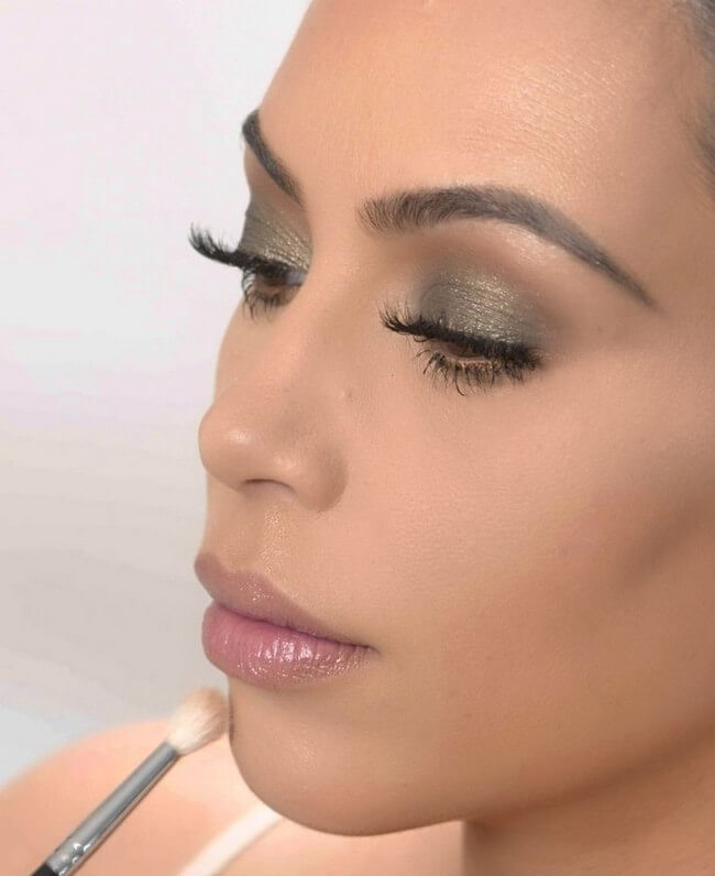 Νυφικό μακιγιάζ By Kim Kardashian