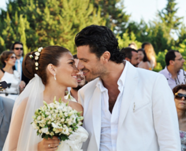 Just Married: Χρήστος Βασιλόπουλος - Αντωνία Βεντούρα